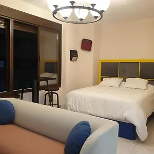 https://sevilla-triana-seville.es-andalucia.com